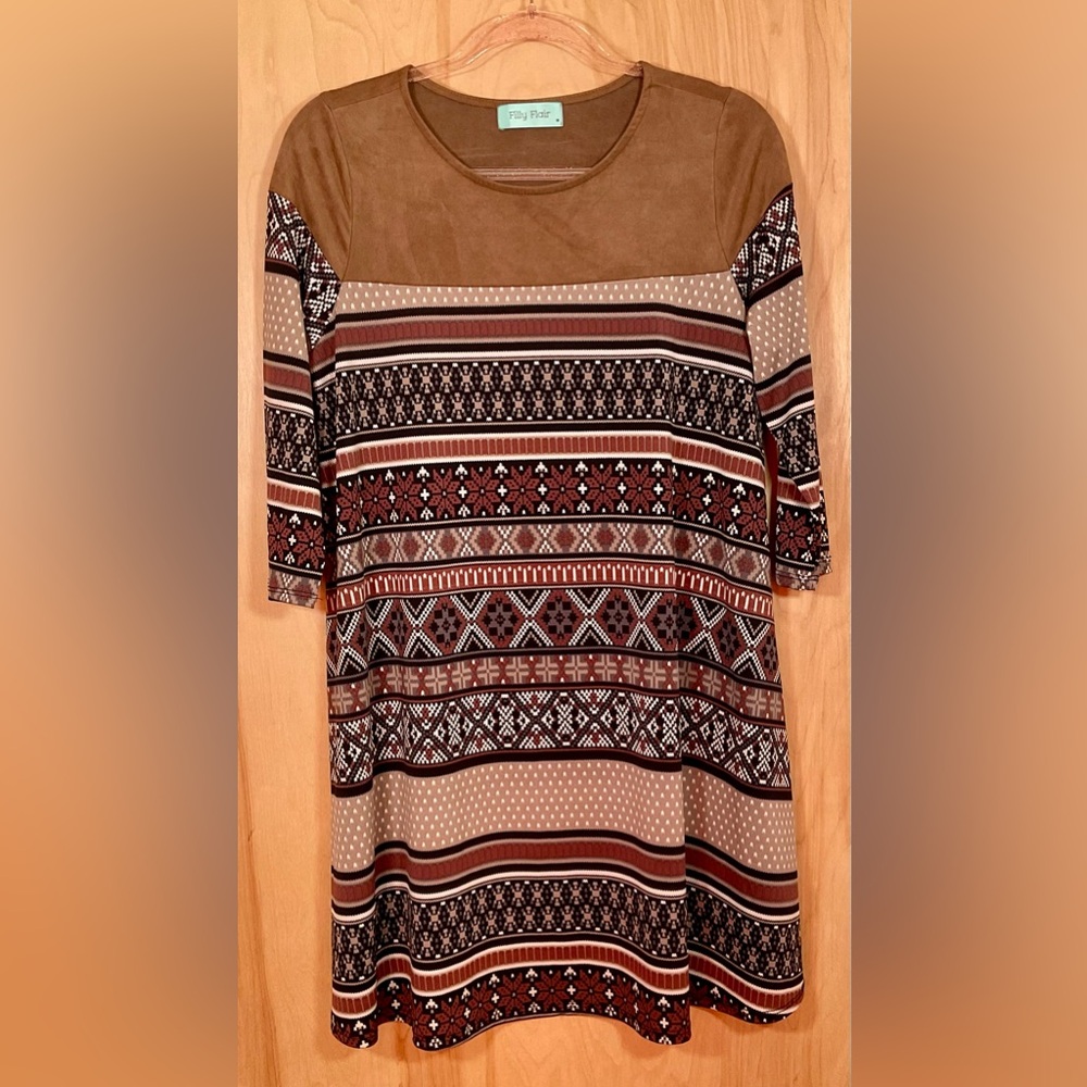 Filly Flair Outdoors Brand Knee Dress - EUC